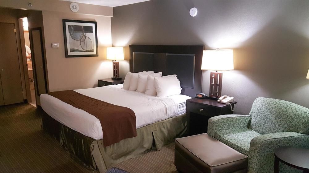 Quality Inn & Suites Charleston - Civic Center מראה חיצוני תמונה