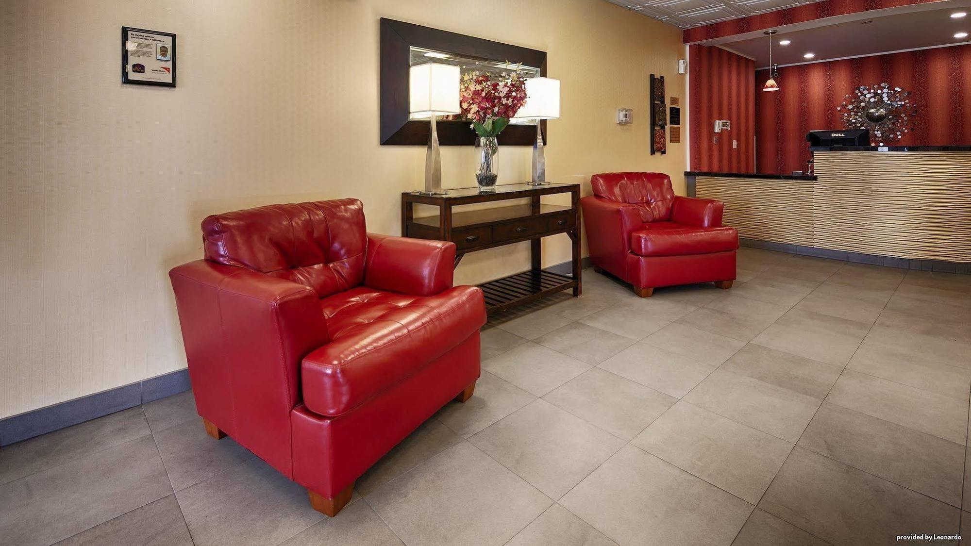 Quality Inn & Suites Charleston - Civic Center מראה חיצוני תמונה