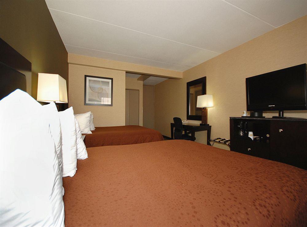 Quality Inn & Suites Charleston - Civic Center חדר תמונה